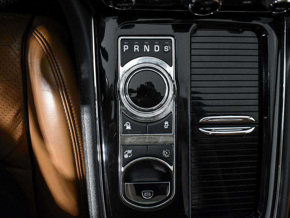 Jaguar XJ б/у, 2016, Автоматическая. Фото: #9