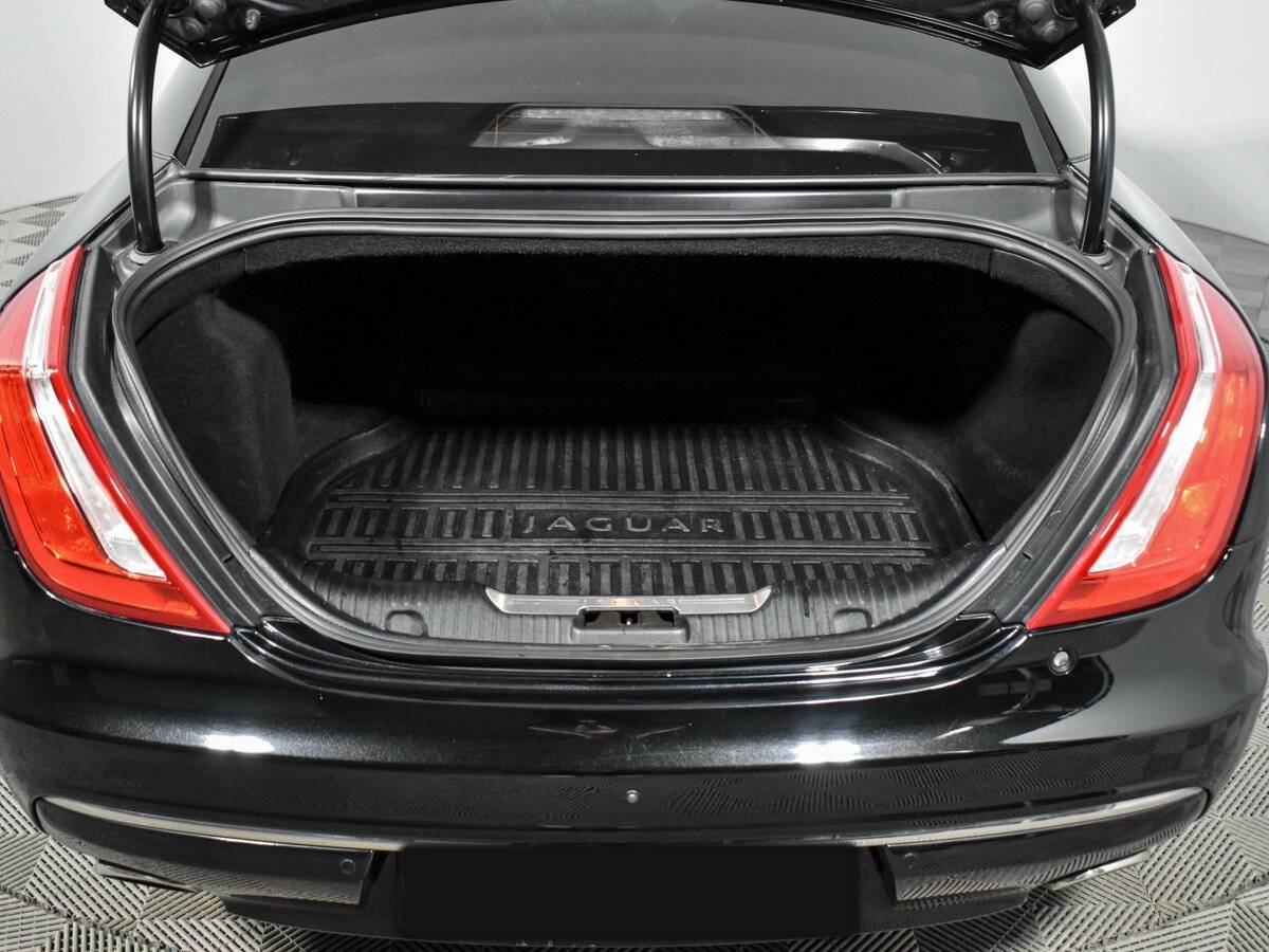 Jaguar XJ б/у, 2016, Автоматическая. Фото: #25