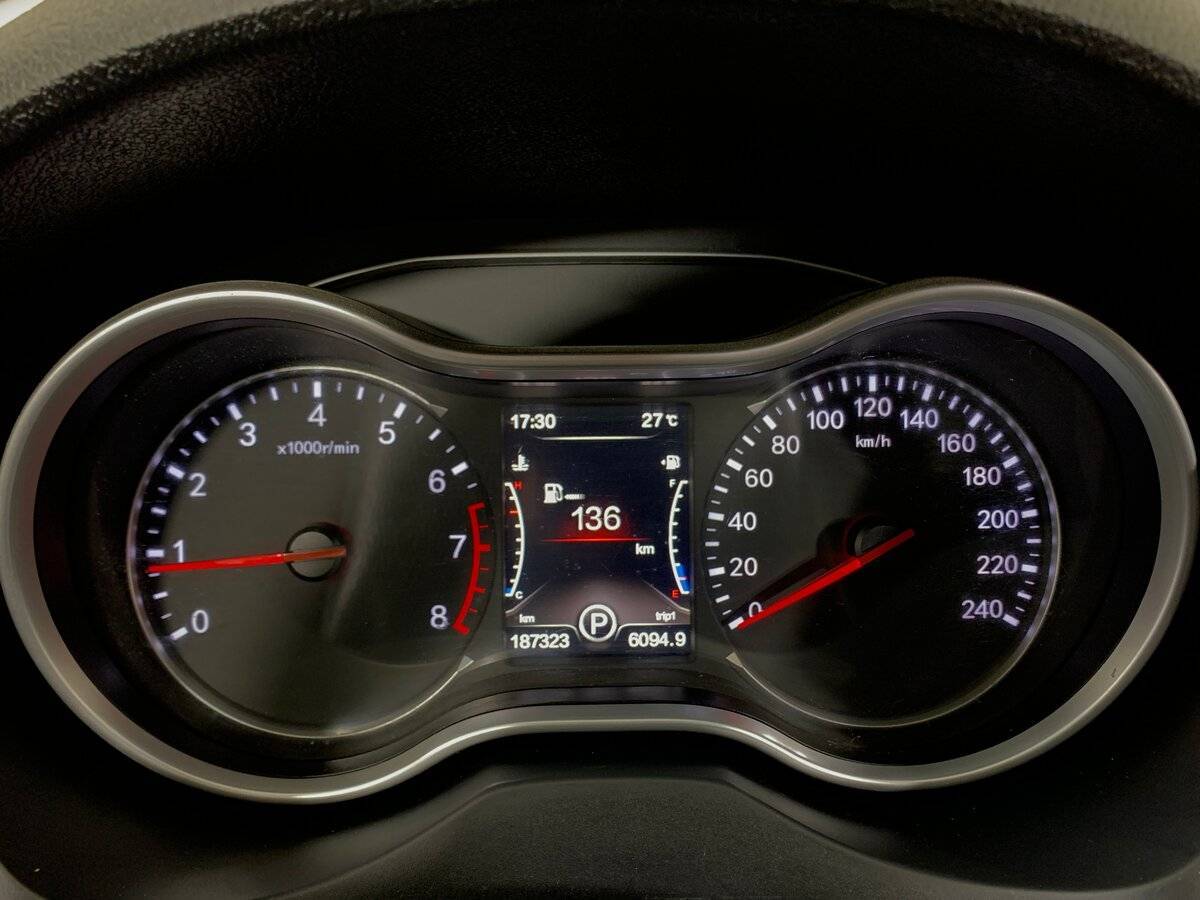 FAW Besturn X80 б/у, 2018, Автоматическая. Фото: #13