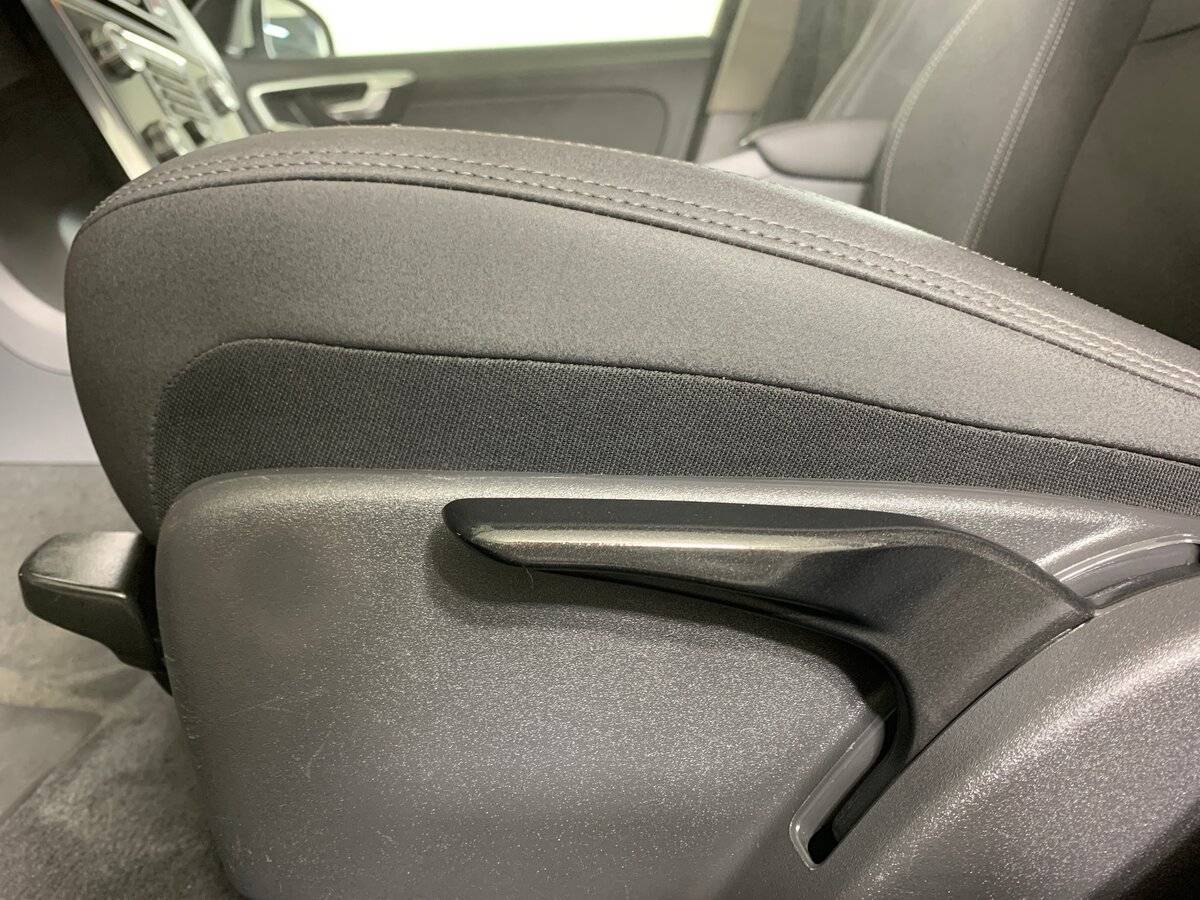 Volvo S60 б/у, 2014, Автоматическая. Фото: #15