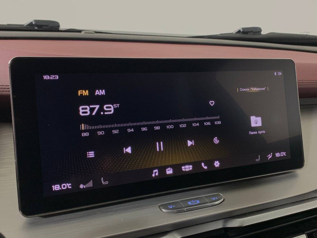 Geely Coolray б/у, 2021, Роботизированная. Фото: #14