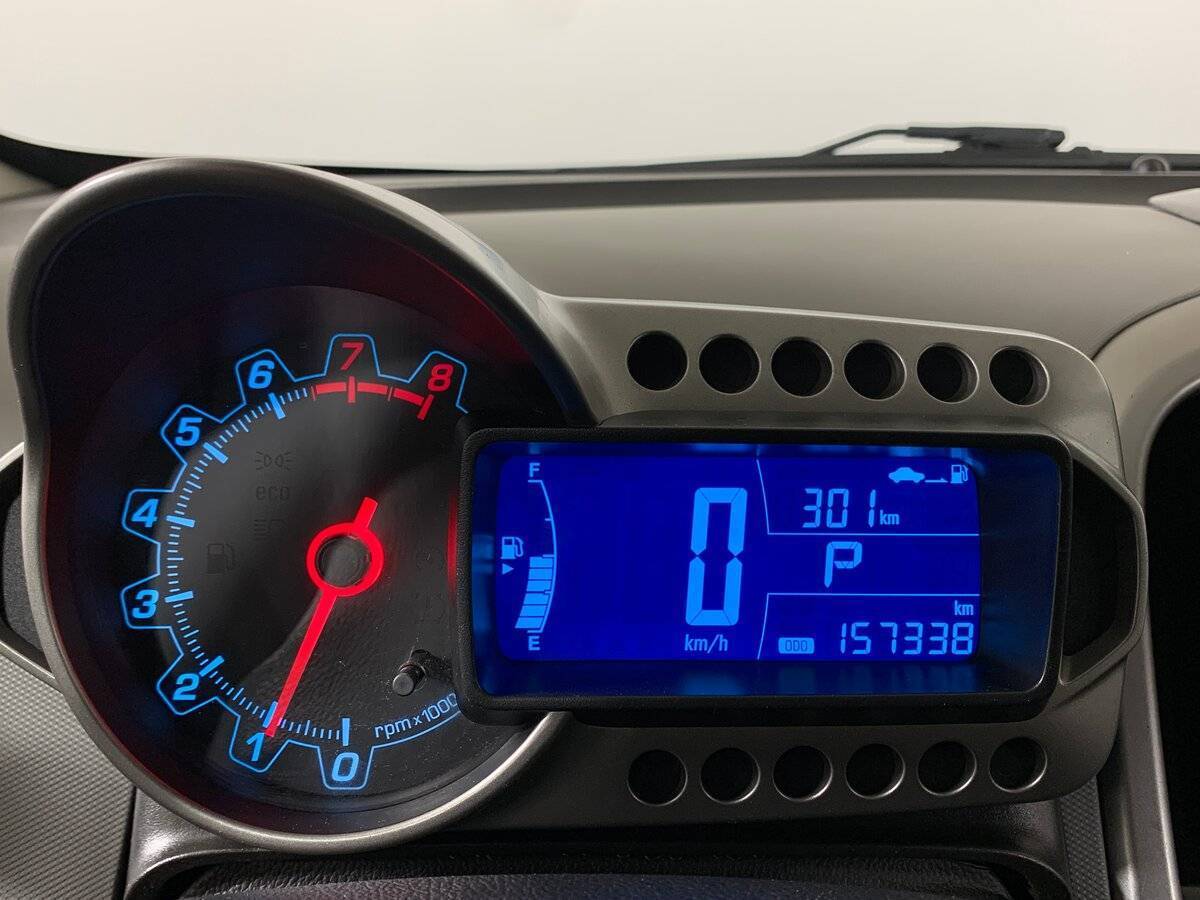 Chevrolet Aveo б/у, 2014, Автоматическая. Фото: #13