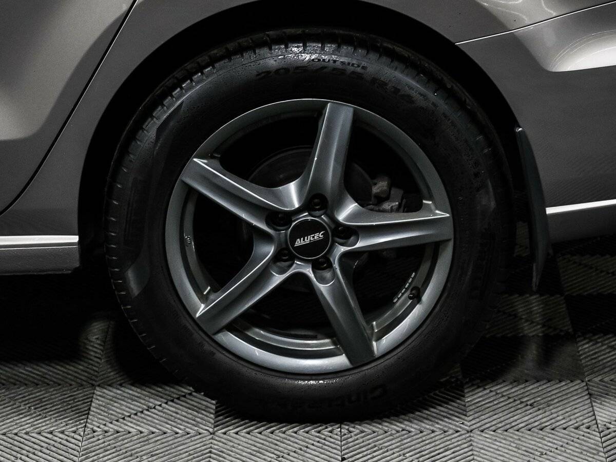 Фольксваген Поло б/у, 2018, Роботизированная. Фото: #13