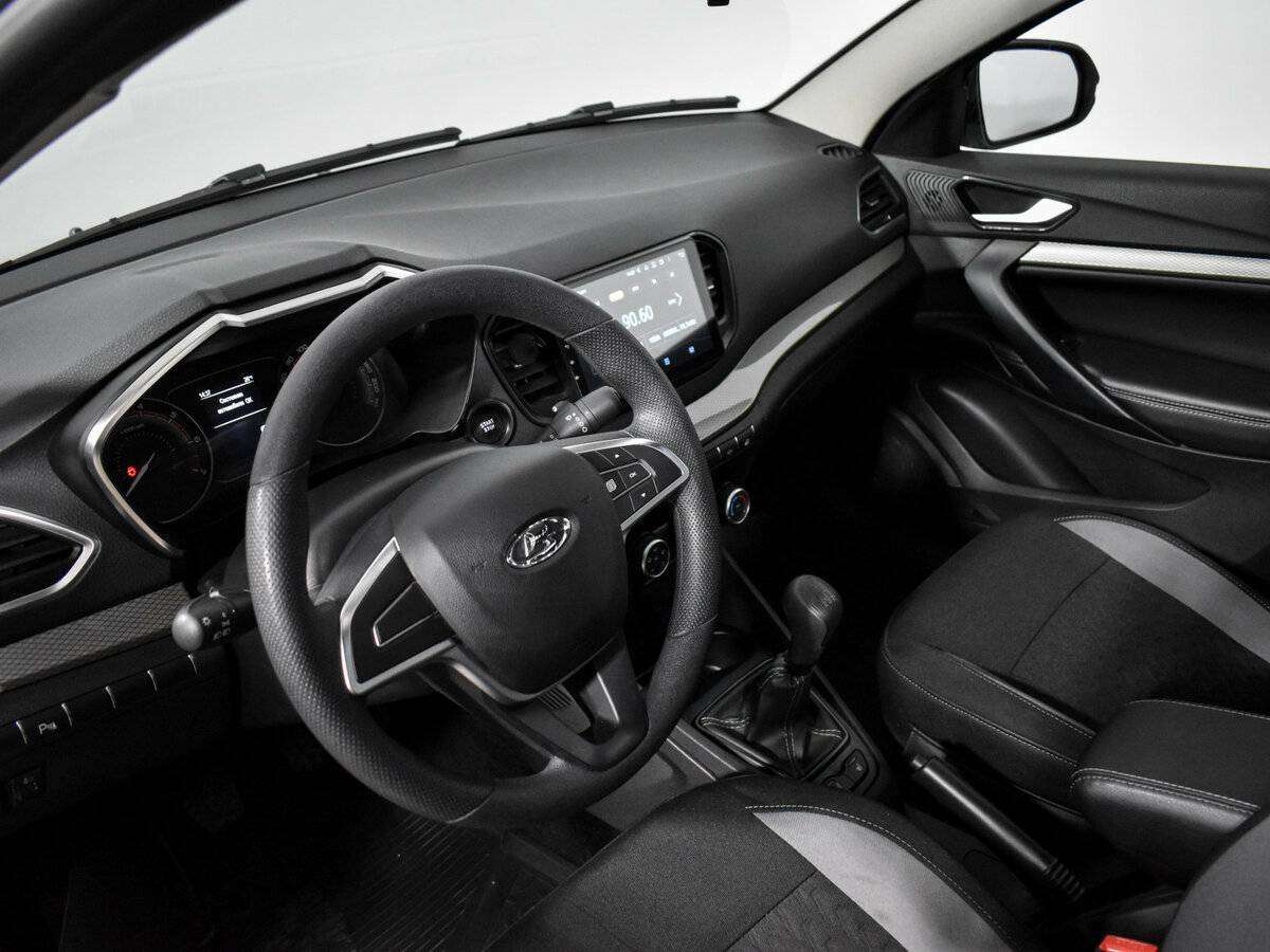 Лада (ВАЗ) Веста б/у, 2023, Механическая. Фото: #8