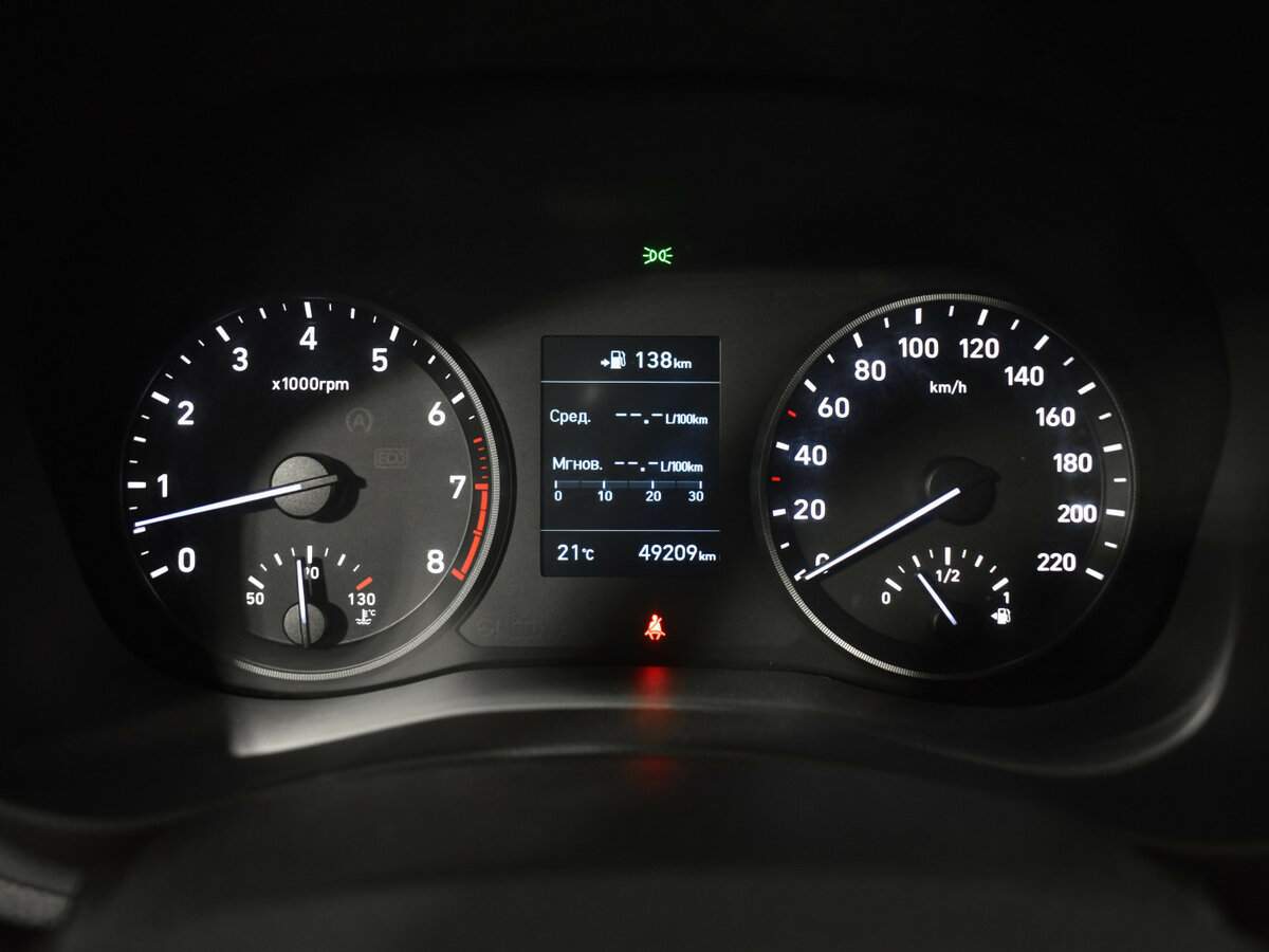 Hyundai Solaris б/у, 2017, Механическая. Фото: #13