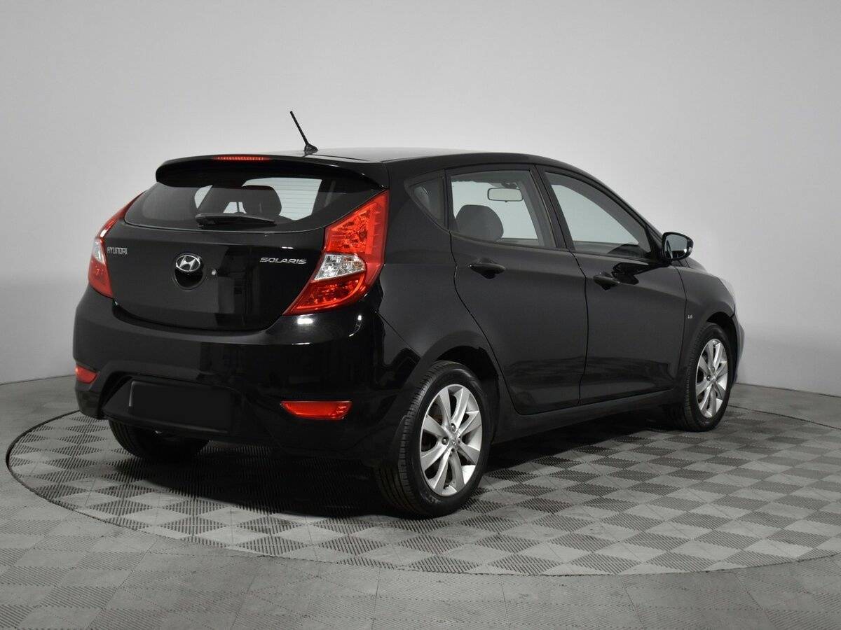 Hyundai Solaris б/у, 2012, Автоматическая. Фото: #4