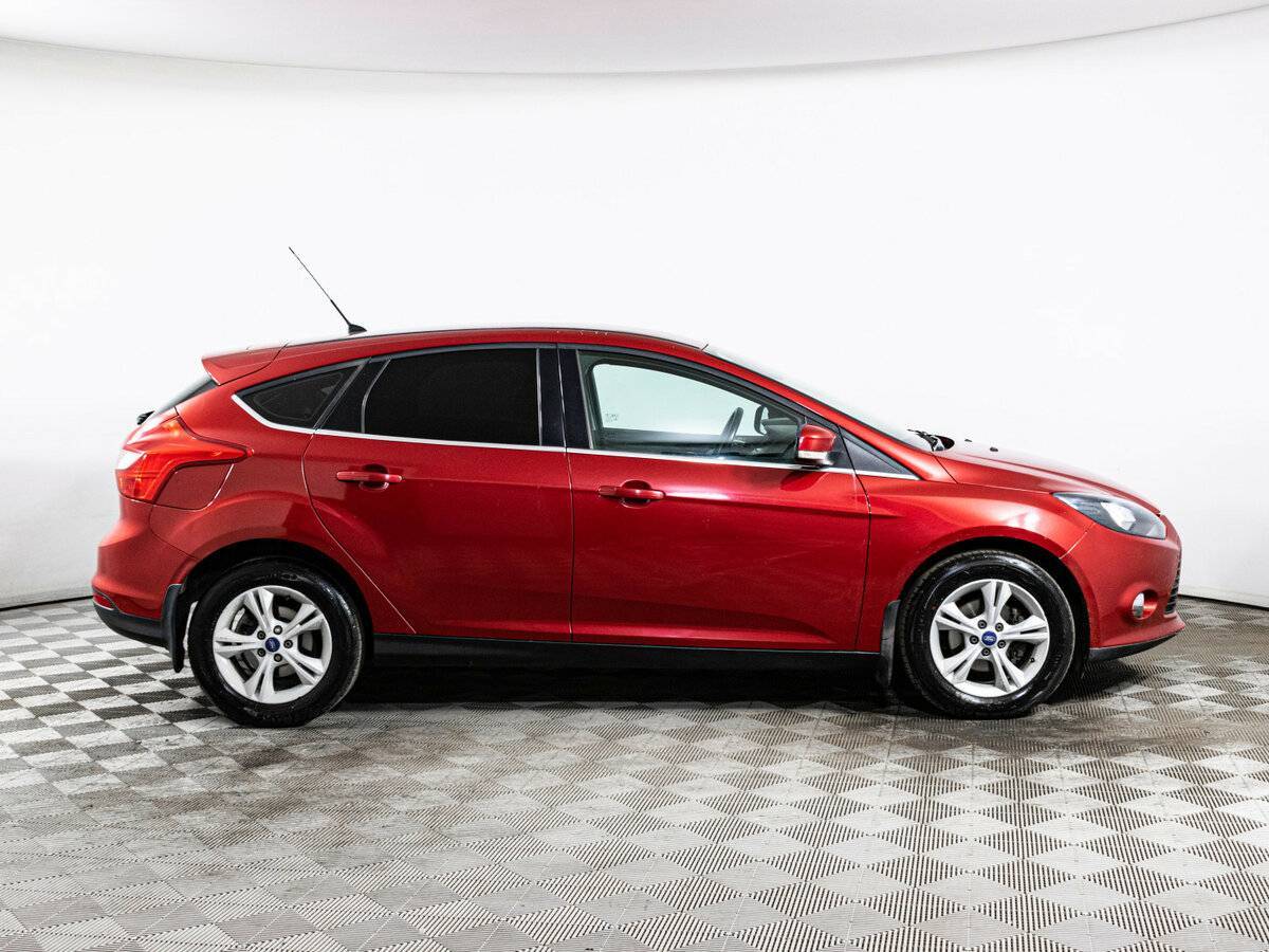 Ford Focus б/у, 2012, Механическая. Фото: #3