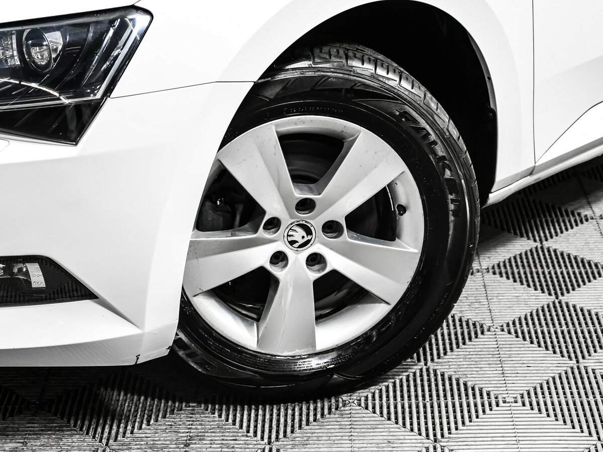 Шкода Суперб б/у, 2016, Роботизированная. Фото: #13