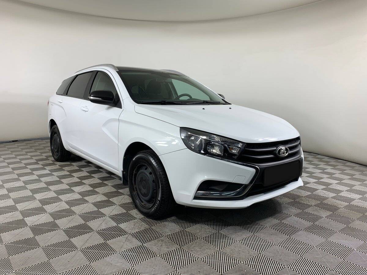 Lada (ВАЗ) Vesta б/у, 2021, Механическая. Фото: #2