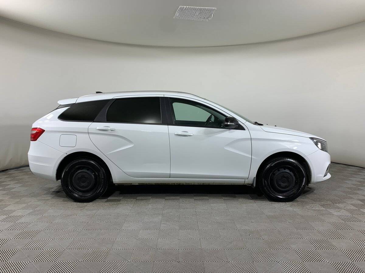 Lada (ВАЗ) Vesta б/у, 2021, Механическая. Фото: #3