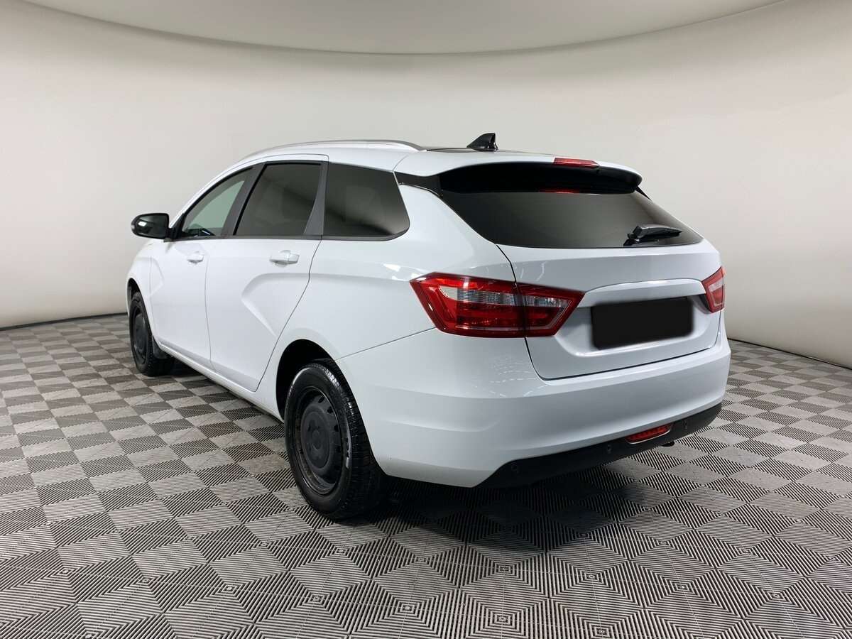 Lada (ВАЗ) Vesta б/у, 2021, Механическая. Фото: #6