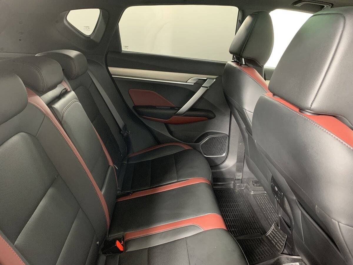 Geely Coolray б/у, 2022, Роботизированная. Фото: #16