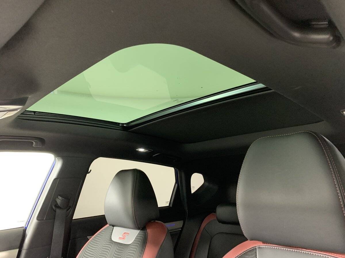 Geely Coolray б/у, 2022, Роботизированная. Фото: #17