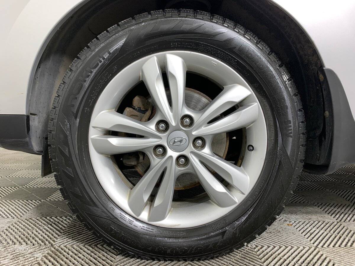 Hyundai ix35 б/у, 2012, Автоматическая. Фото: #8