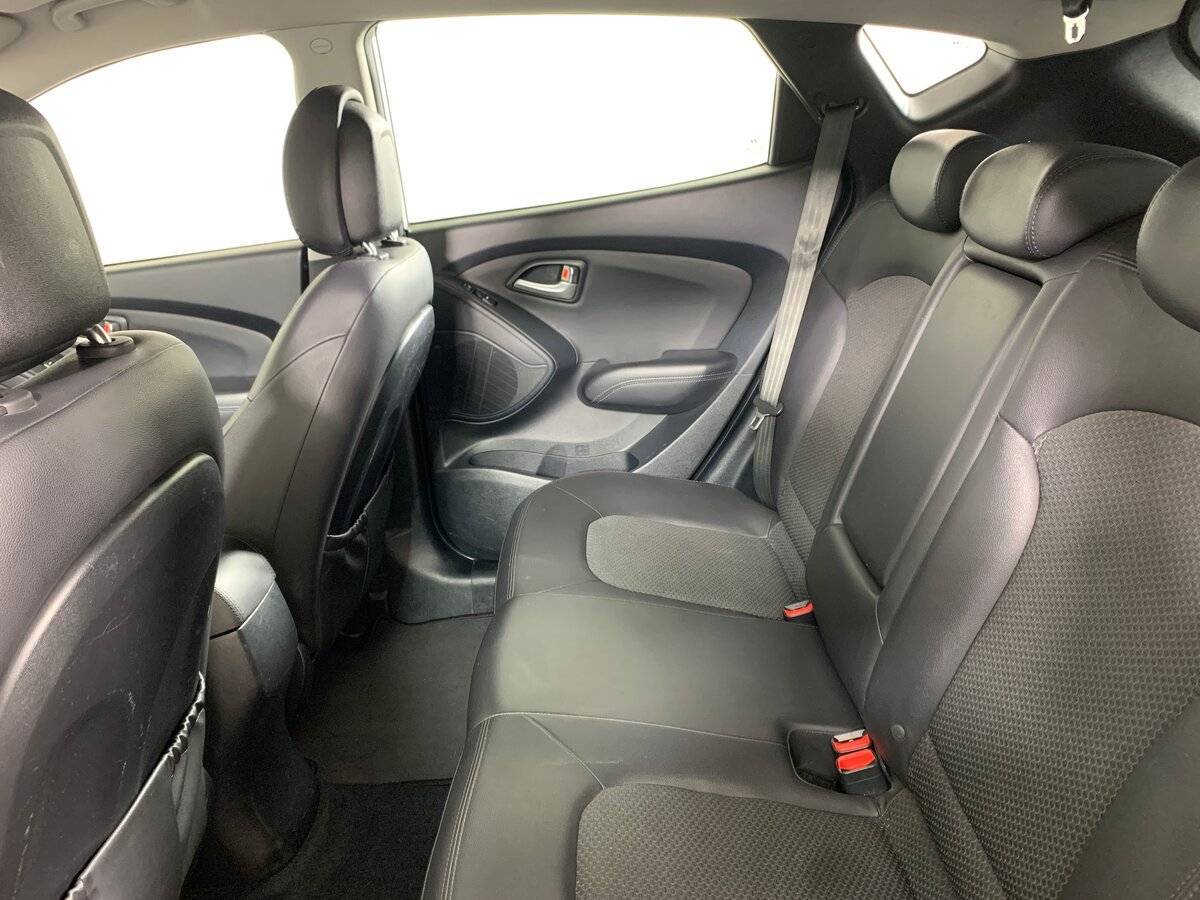 Hyundai ix35 б/у, 2012, Автоматическая. Фото: #17