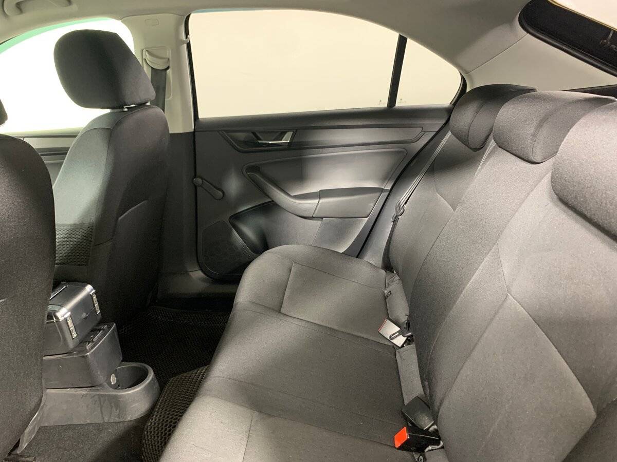 Skoda Rapid б/у, 2018, Механическая. Фото: #16