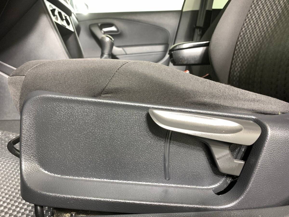 Volkswagen Polo б/у, 2018, Механическая. Фото: #14