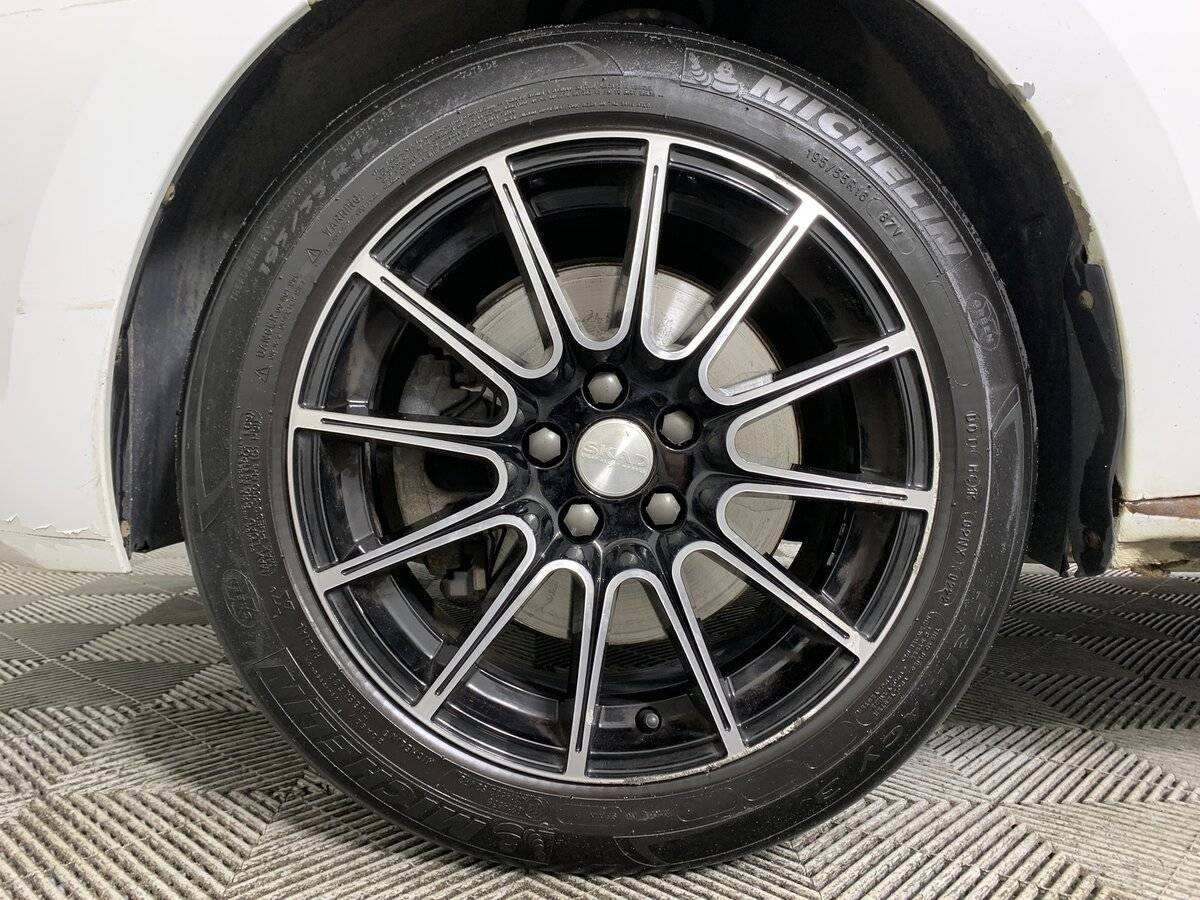 Skoda Rapid б/у, 2016, Роботизированная. Фото: #8