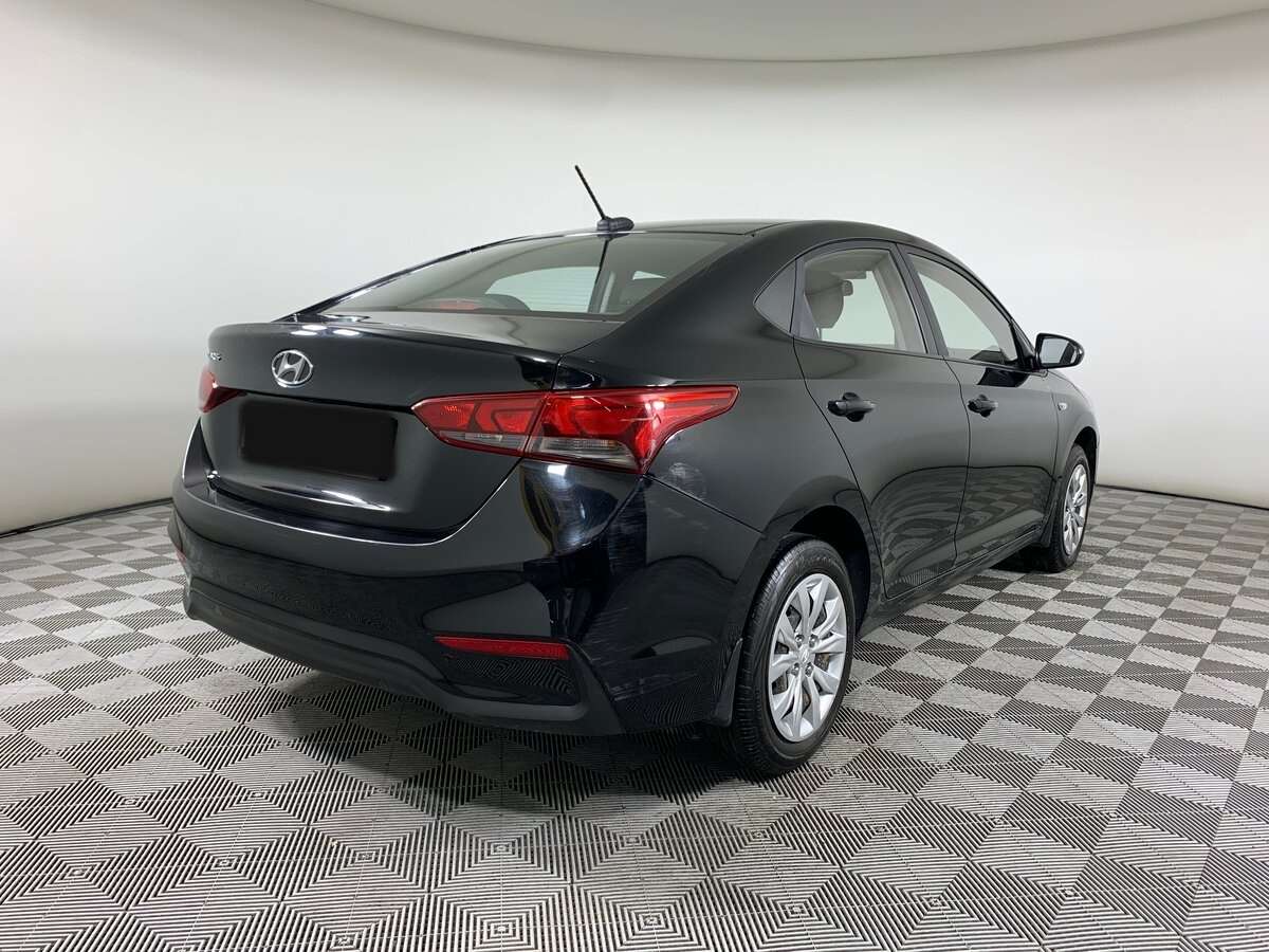 Hyundai Solaris б/у, 2017, Автоматическая. Фото: #4