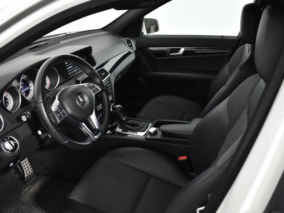 Mercedes-Benz C-Класс б/у, 2013, Автоматическая. Фото: #8
