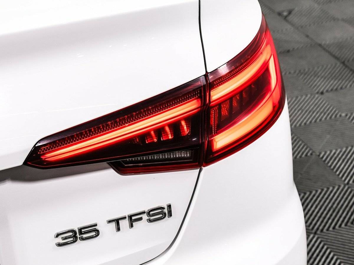 Audi A4 б/у, 2018, Роботизированная. Фото: #14