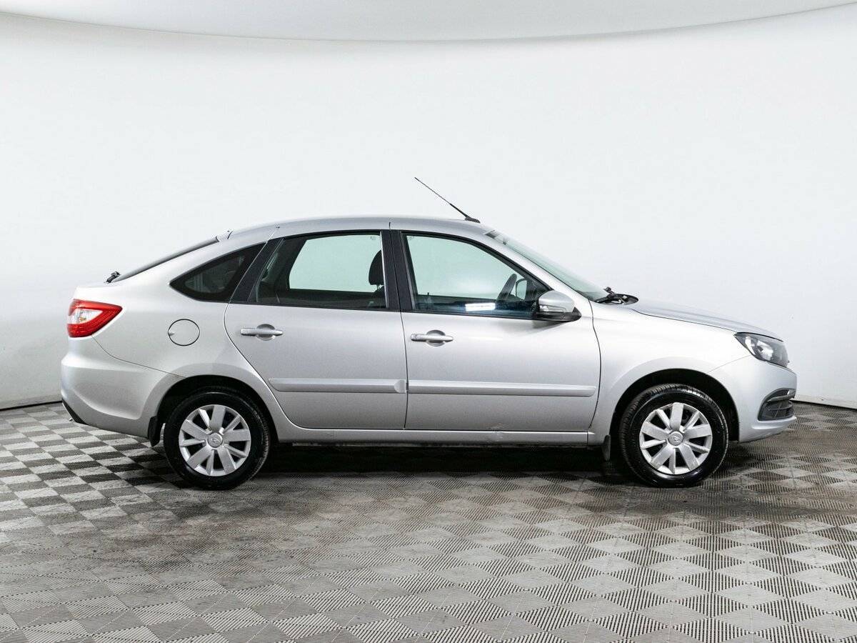 Lada (ВАЗ) Granta б/у, 2020, Механическая. Фото: #3