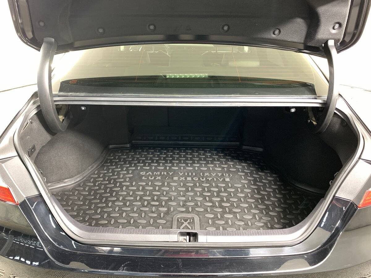 Toyota Camry б/у, 2018, Автоматическая. Фото: #18