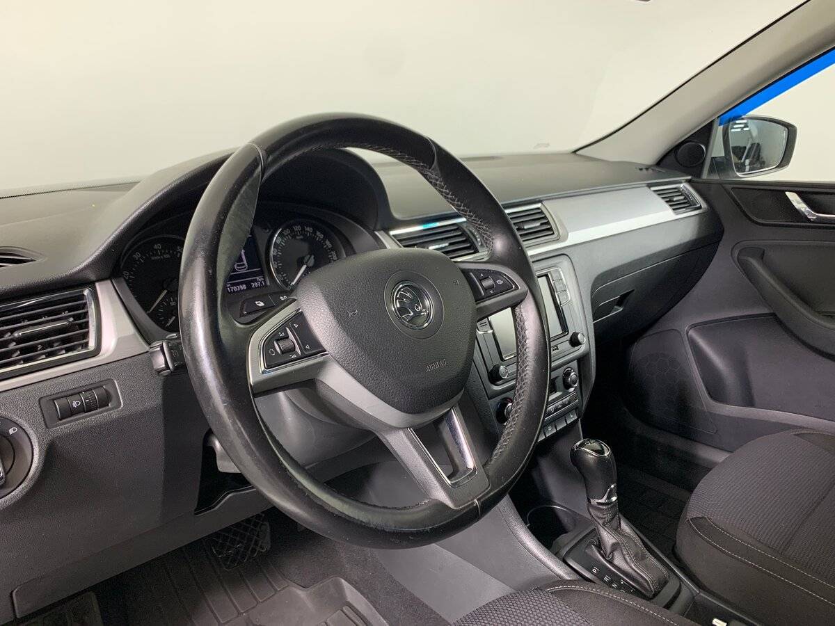 Skoda Rapid б/у, 2015, Роботизированная. Фото: #10