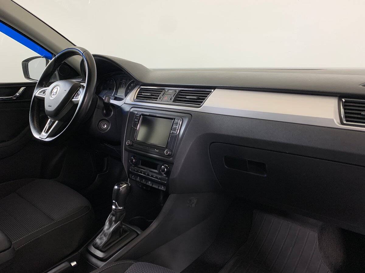 Skoda Rapid б/у, 2015, Роботизированная. Фото: #12