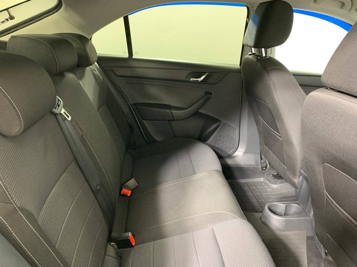 Skoda Rapid б/у, 2015, Роботизированная. Фото: #16