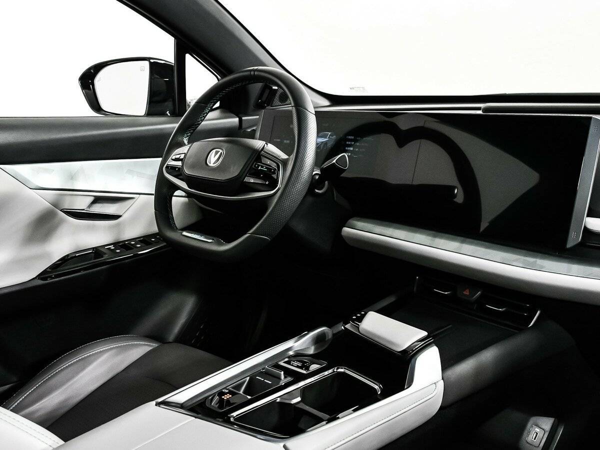 Changan UNI-T б/у, 2023, Роботизированная. Фото: #8