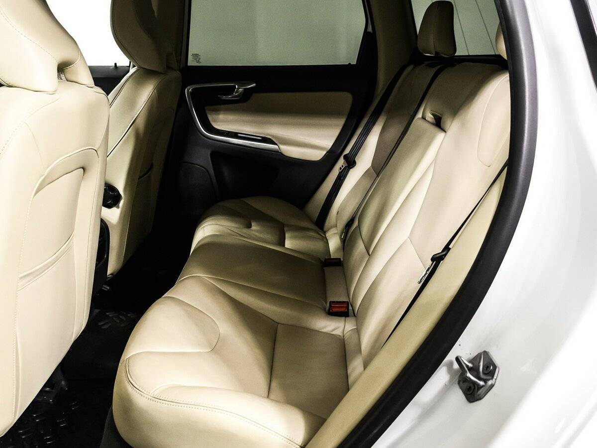 Volvo XC60 б/у, 2014, Автоматическая. Фото: #11