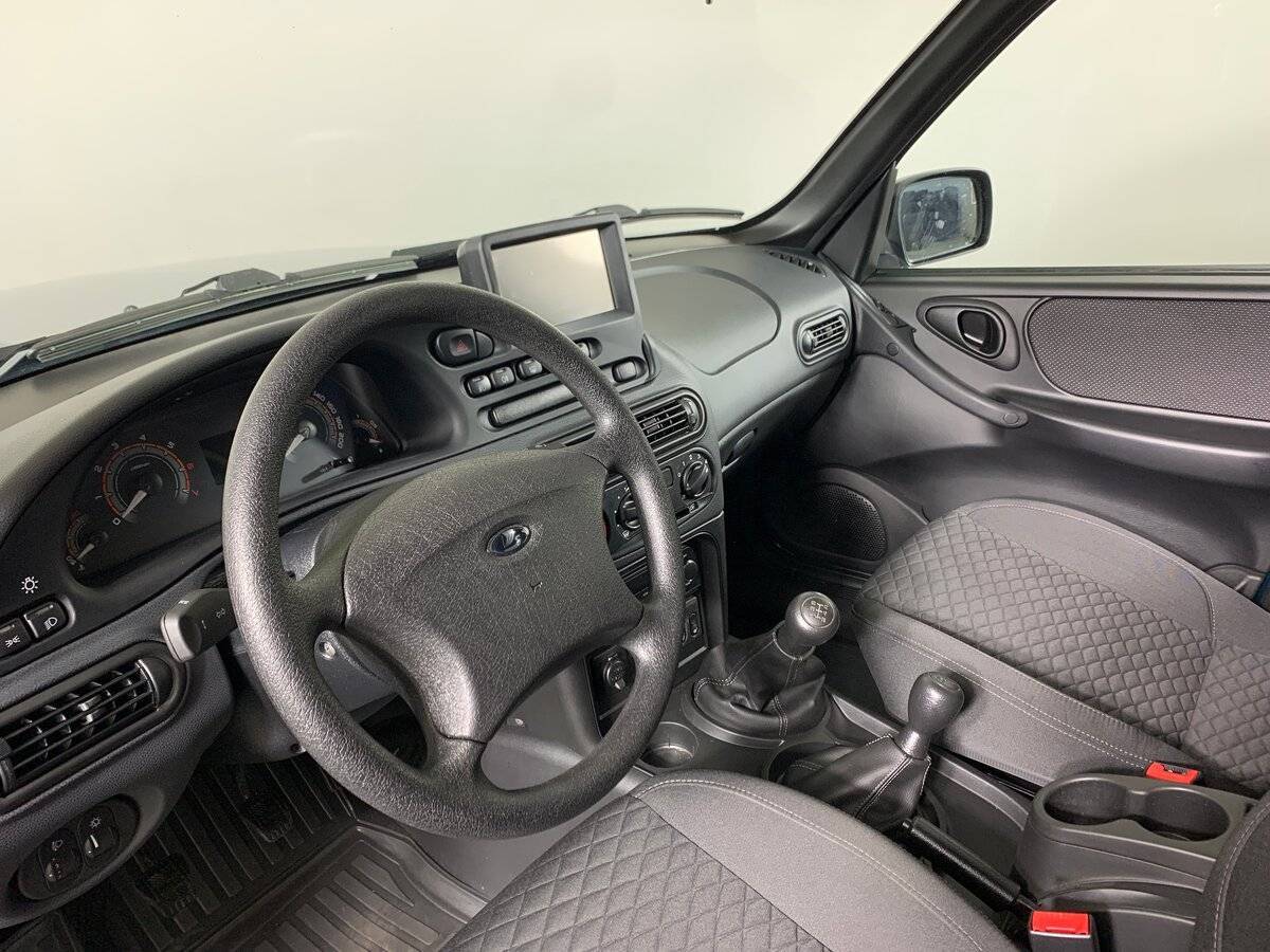 Lada (ВАЗ) Niva б/у, 2024, Механическая. Фото: #10