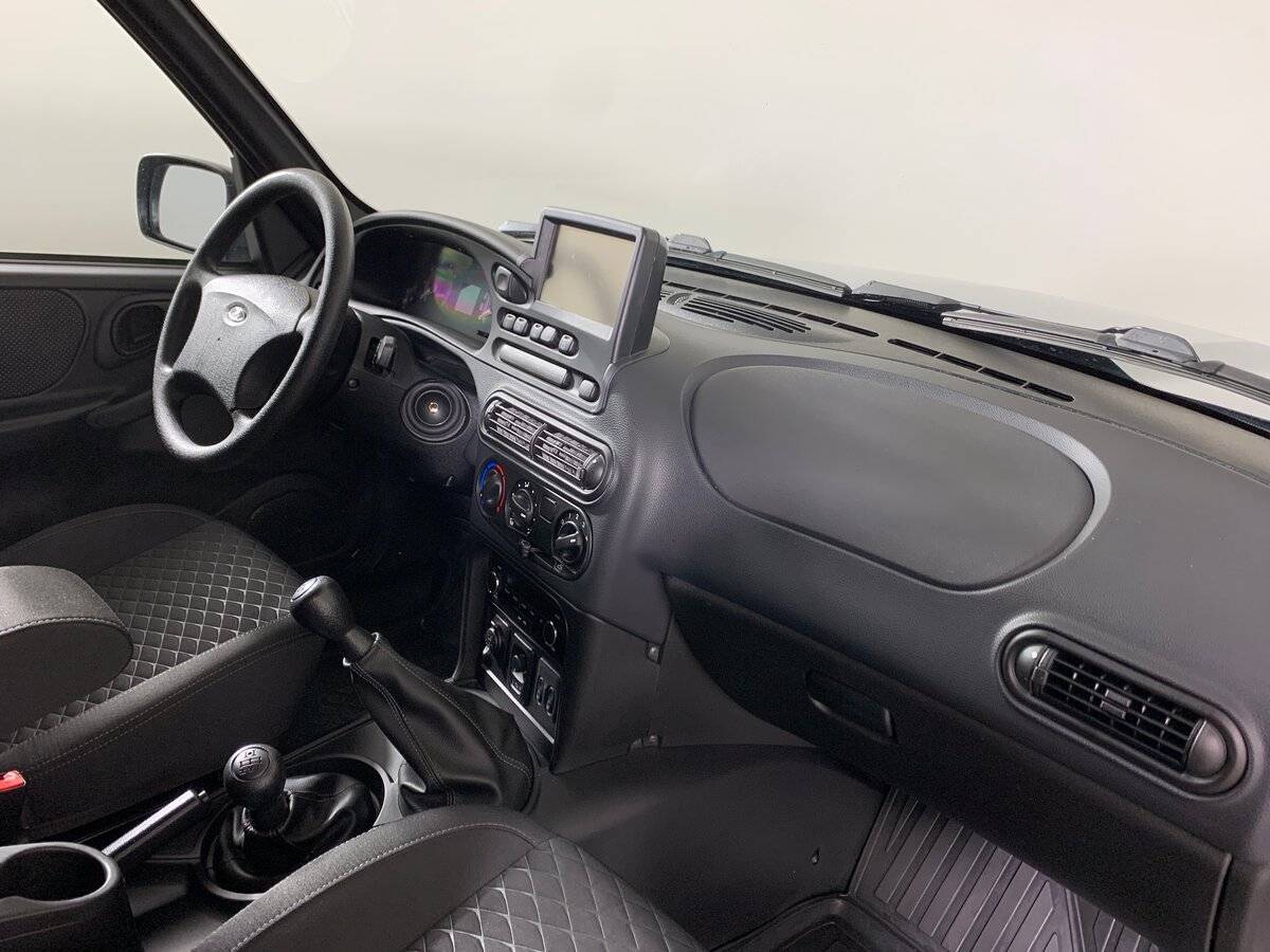 Lada (ВАЗ) Niva б/у, 2024, Механическая. Фото: #12