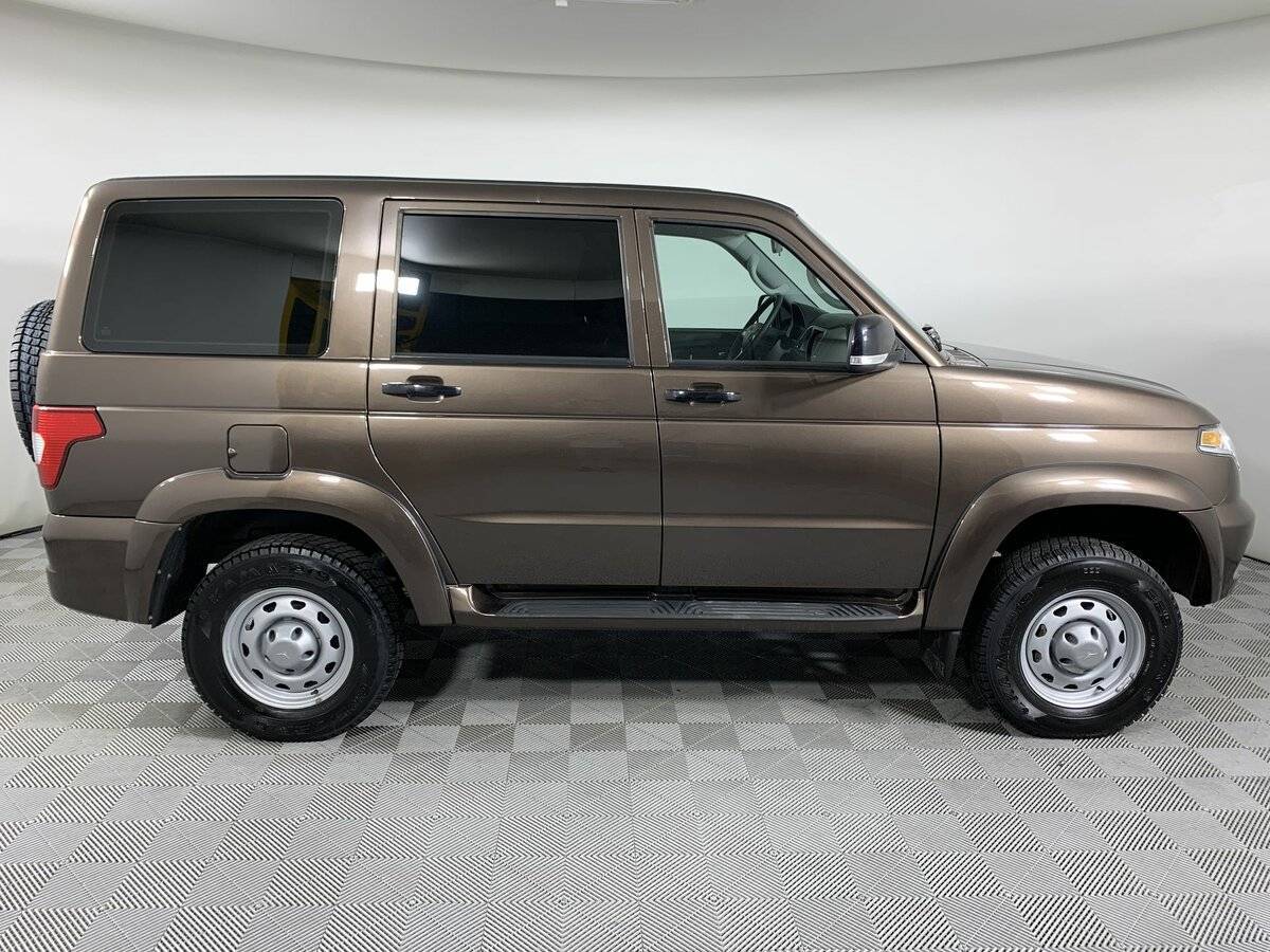 УАЗ Patriot б/у, 2023, Механическая. Фото: #3