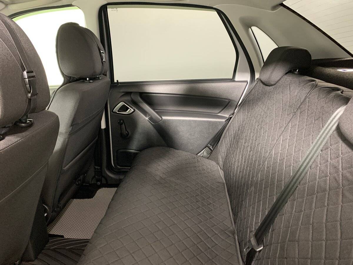 Lada (ВАЗ) Granta б/у, 2024, Механическая. Фото: #17