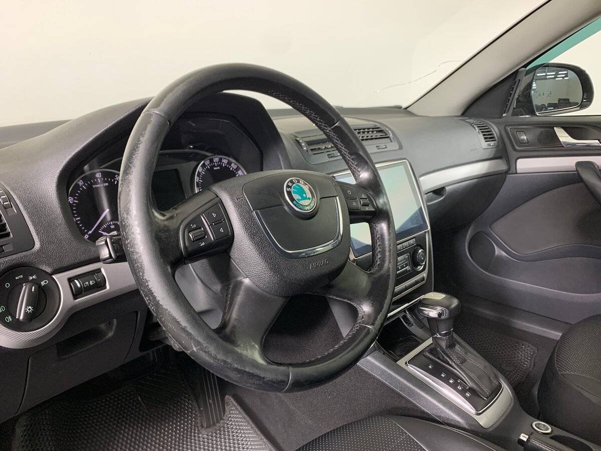 Skoda Octavia б/у, 2012, Автоматическая. Фото: #10