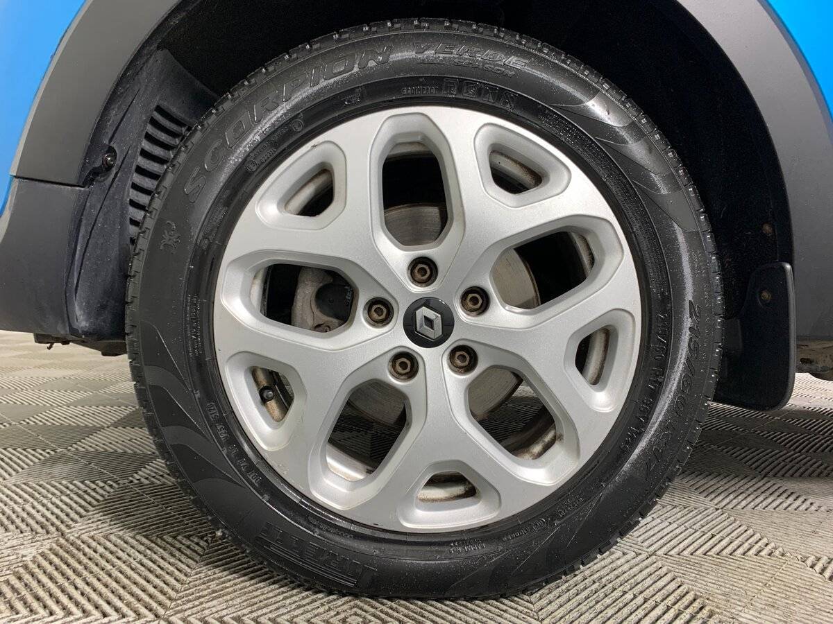 Renault Kaptur б/у, 2016, Автоматическая. Фото: #8