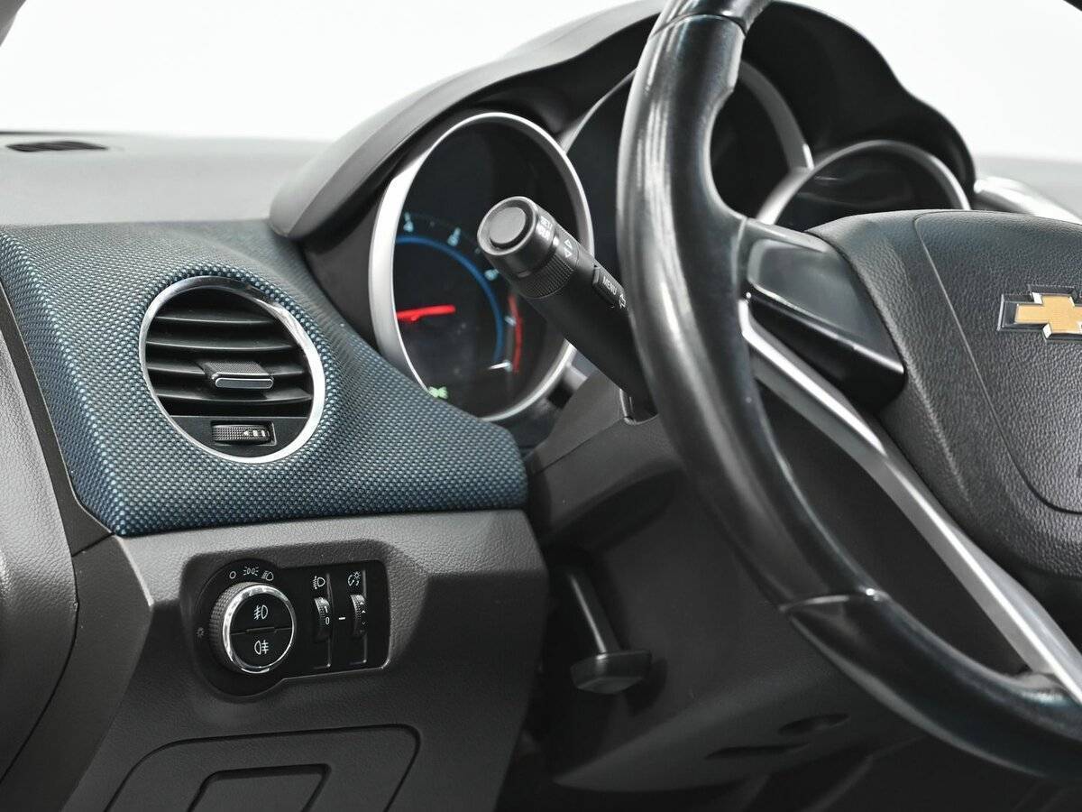 Chevrolet Cruze б/у, 2013, Автоматическая. Фото: #8
