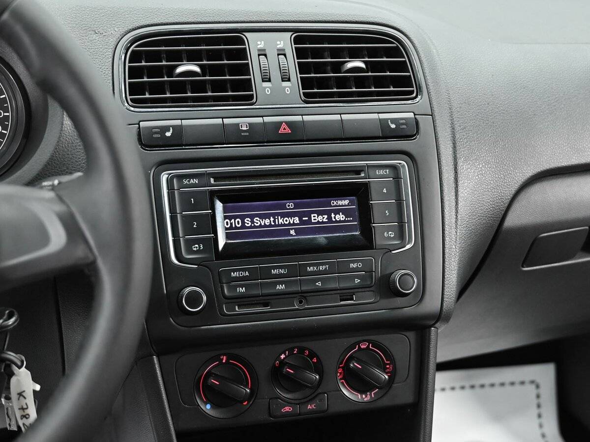 Volkswagen Polo б/у, 2017, Автоматическая. Фото: #9