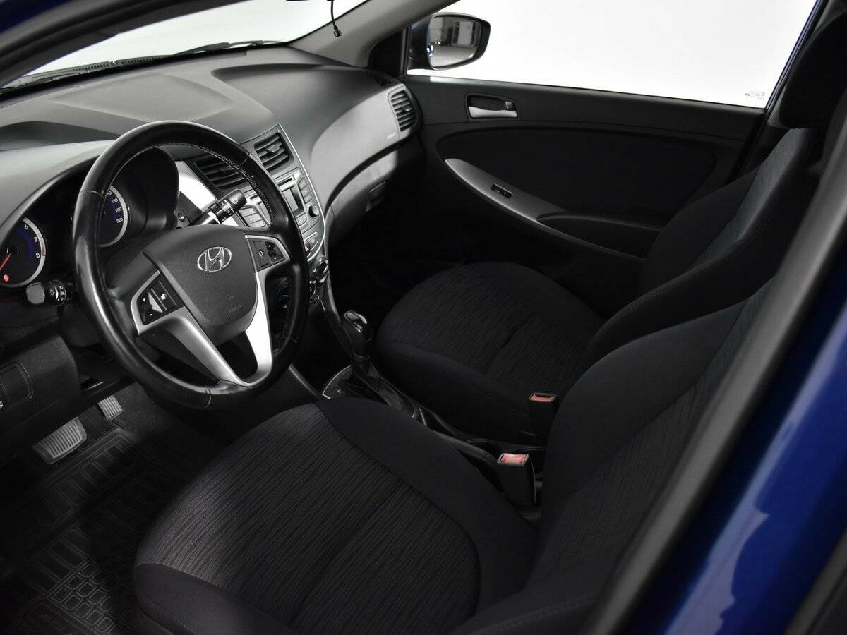 Hyundai Solaris б/у, 2015, Автоматическая. Фото: #8