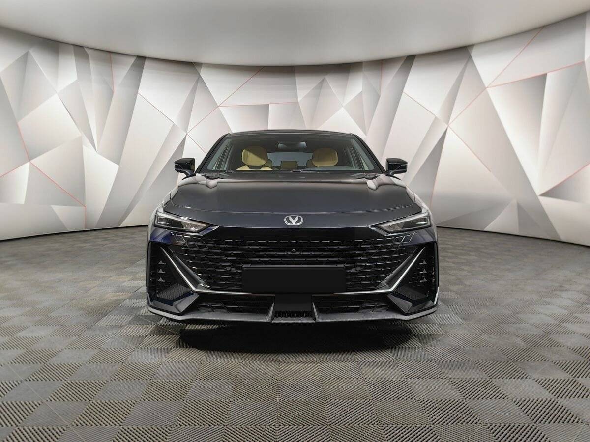 Changan UNI-V б/у, 2022, Роботизированная. Фото: #6