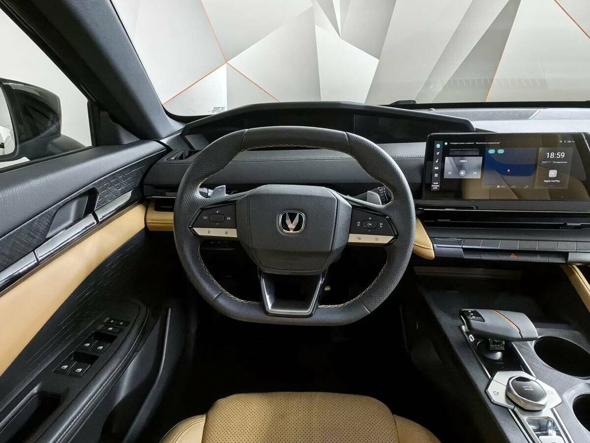 Changan UNI-V б/у, 2022, Роботизированная. Фото: #17