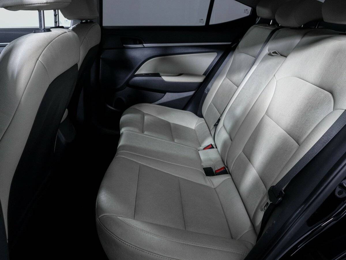 Хендай Елантра б/у, 2016, Автоматическая. Фото: #7