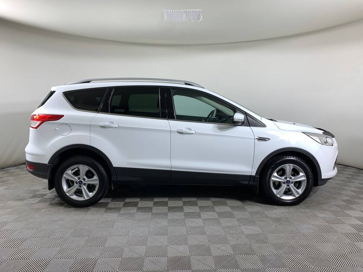 Ford Kuga б/у, 2013, Механическая. Фото: #3