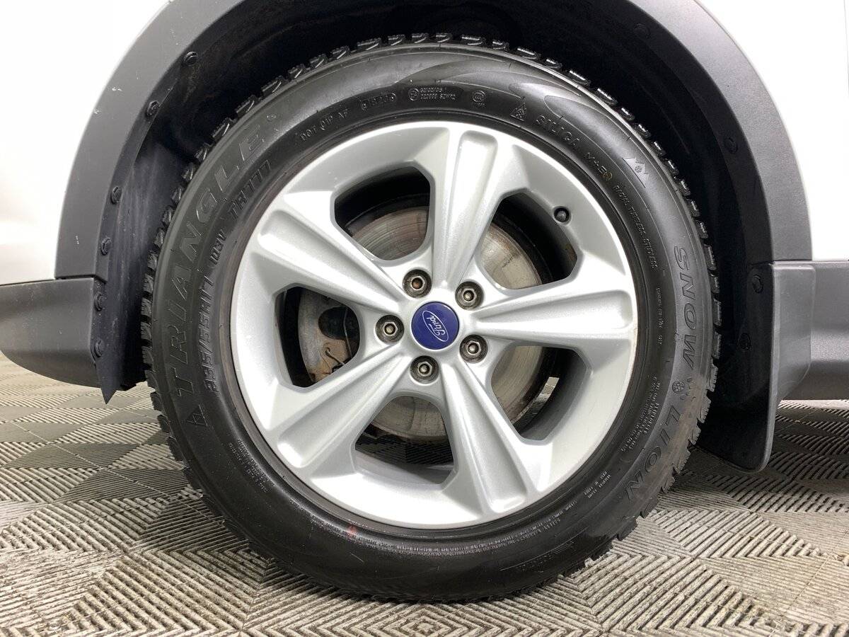 Ford Kuga б/у, 2013, Механическая. Фото: #8