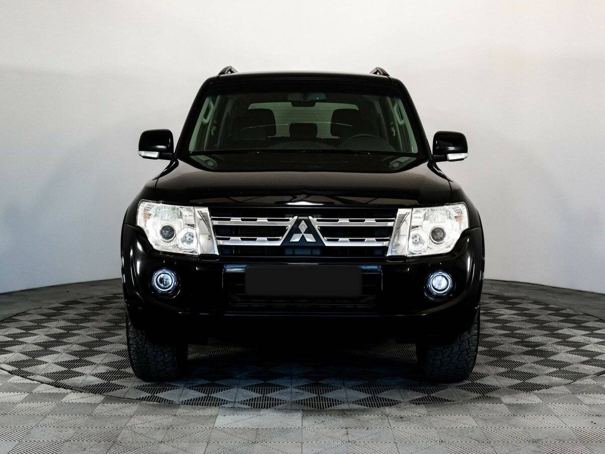 Mitsubishi Pajero б/у, 2012, Автоматическая. Фото: #1