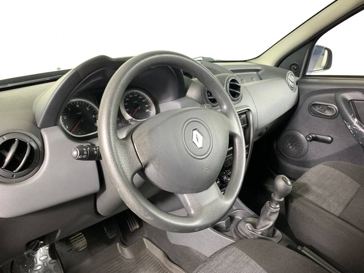 Renault Duster б/у, 2013, Механическая. Фото: #10