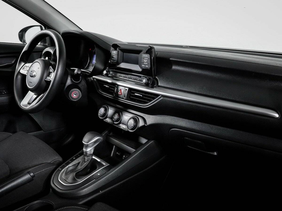 Kia Cerato б/у, 2020, Автоматическая. Фото: #8