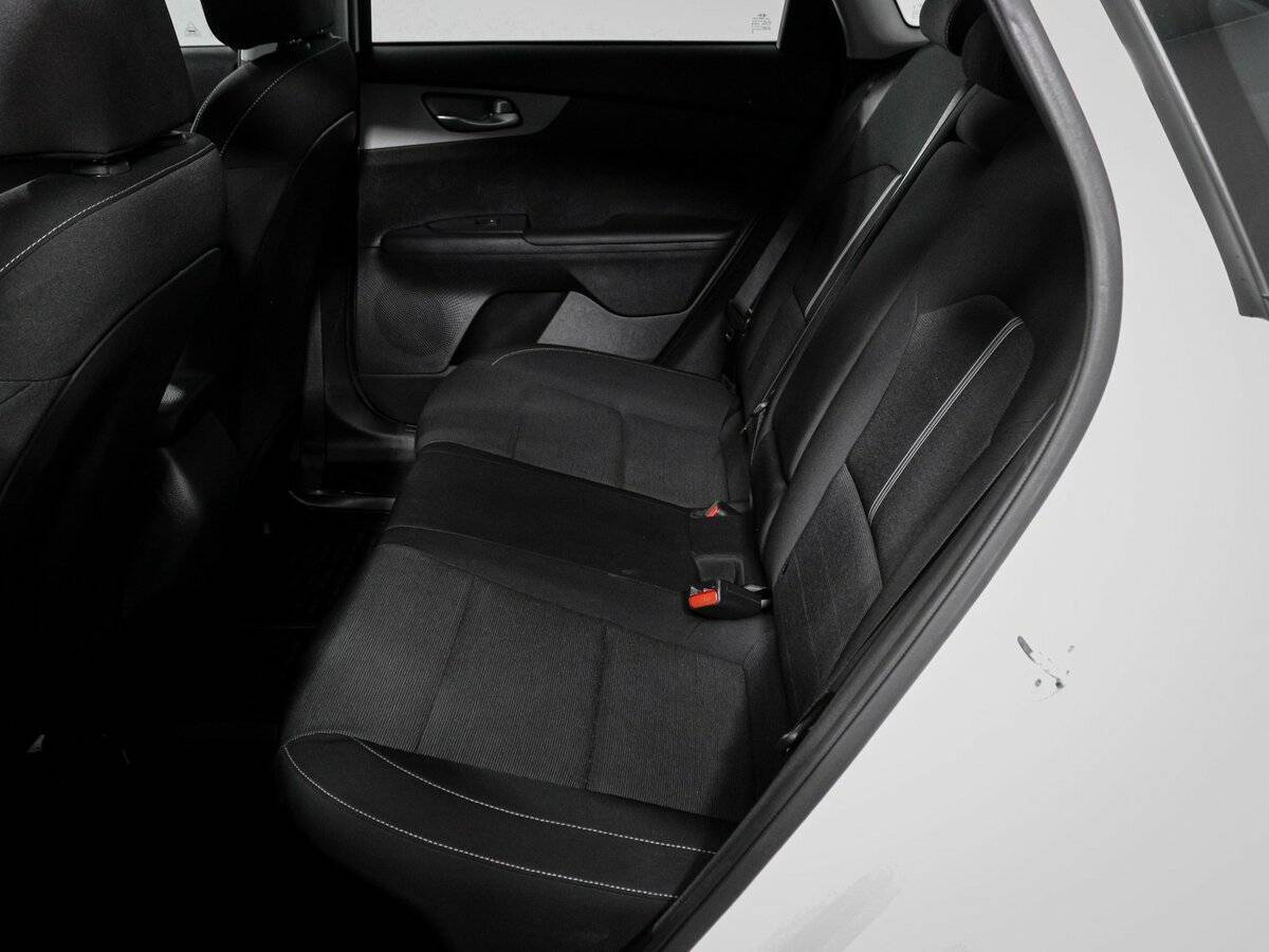 Kia Cerato б/у, 2020, Автоматическая. Фото: #9